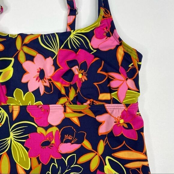 LANDS’ END Floral Square Neck Tankini Swim Top - Picture 2 of 9